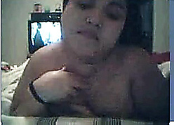 BBW teen masturbates in excess of webcam